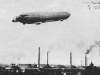 Am 5. Mai 1911 schwebte der Zeppelin „Deutschland II“ von Hamborn kommend über Dinslaken. Danach nahm das Luftschiff Kurs auf Wesel.
